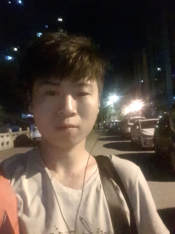 流星的瞬间的第一张照片--明溪相亲网