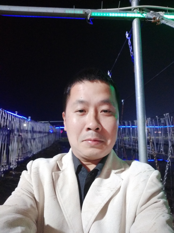 阿峰的第一张照片--明溪相亲网