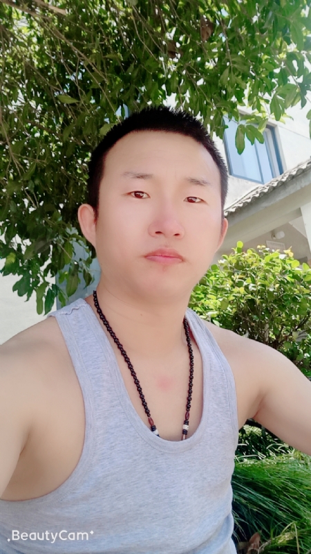 系咯在的第一张照片--明溪相亲网