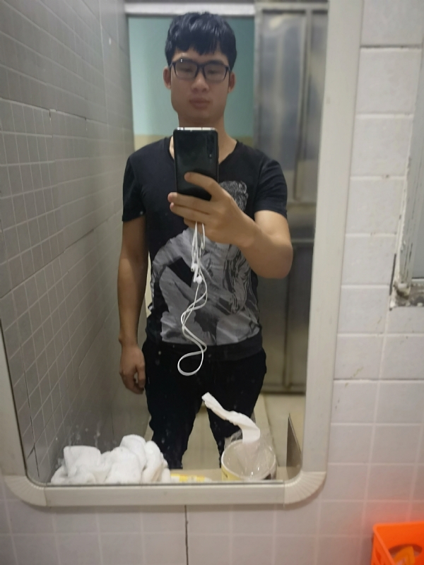 右手的执着的第一张照片--明溪相亲网