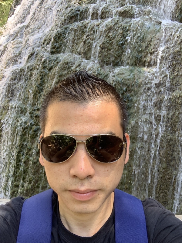 高兴的第二张照片--明溪相亲网