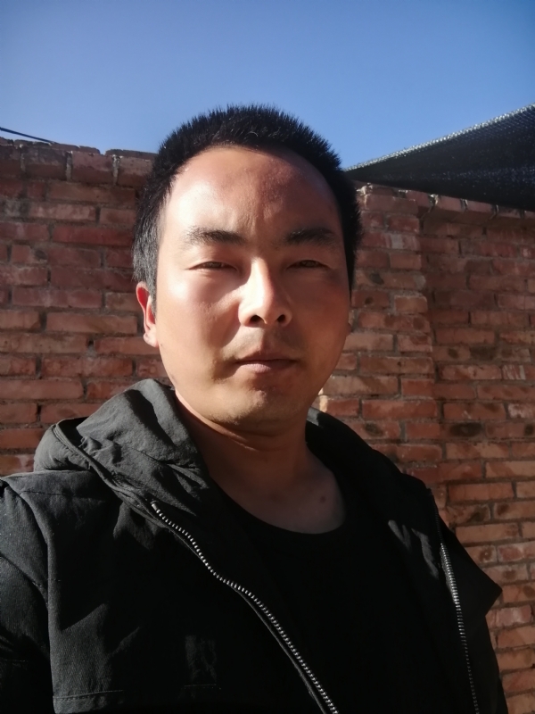 流年寂寞了谁的容颜的第一张照片--明溪相亲网