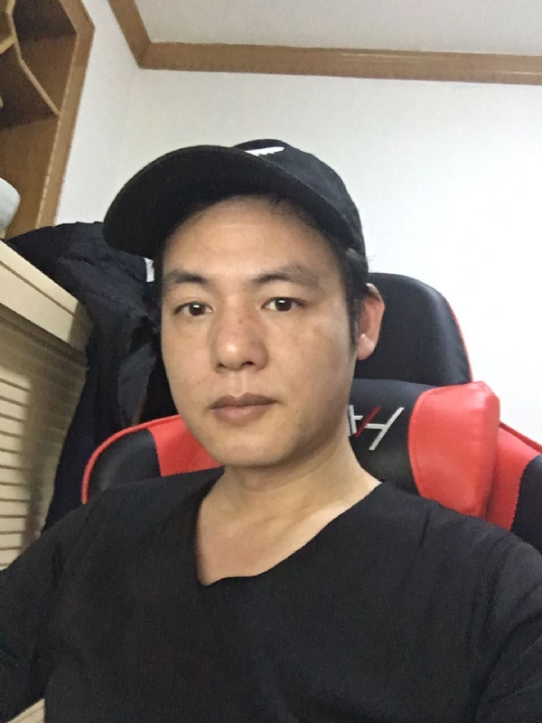 扛枪打鸟的第一张照片--明溪相亲网