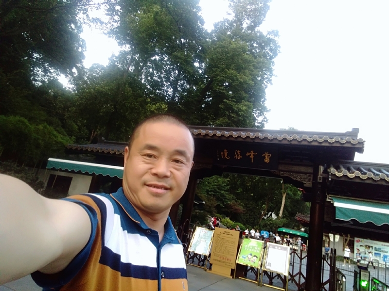 夏雨晨紫的第一张照片--明溪相亲网