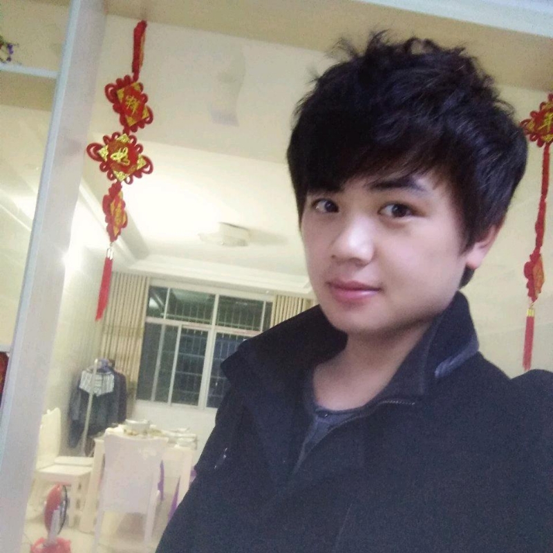 凤凰机器人卡卡老师的第一张照片--明溪相亲网