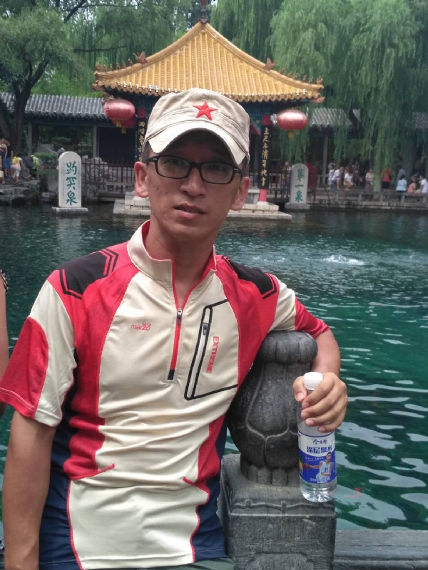 晓峰的第一张照片--明溪相亲网