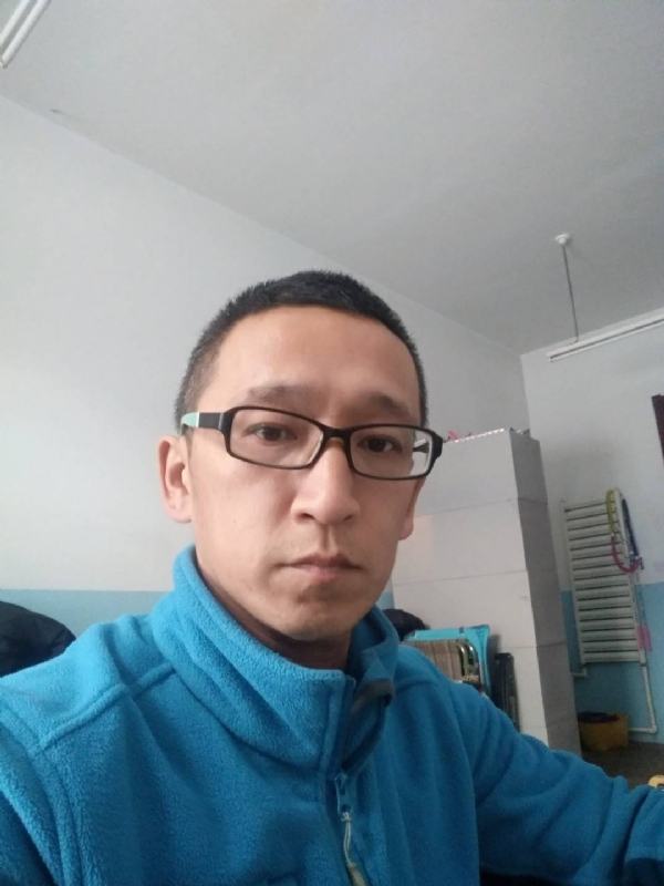 晓峰的第三张照片--明溪相亲网