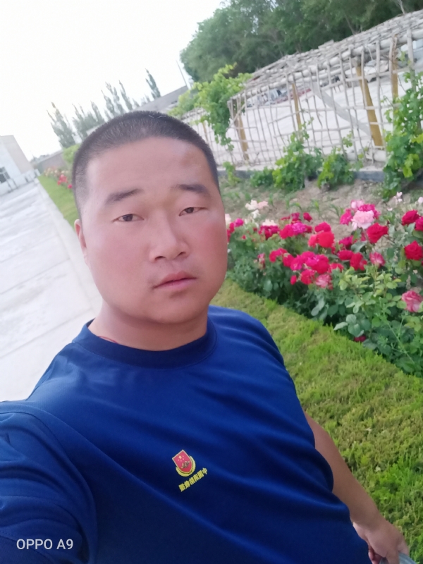 奋斗中的青春最美丽的第一张照片--明溪相亲网