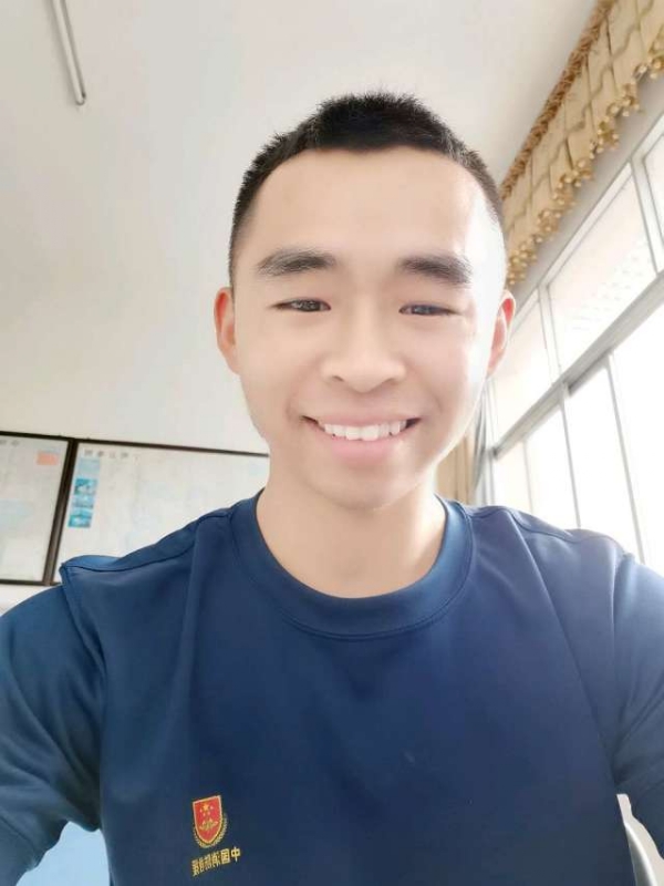 超超的第一张照片--明溪相亲网