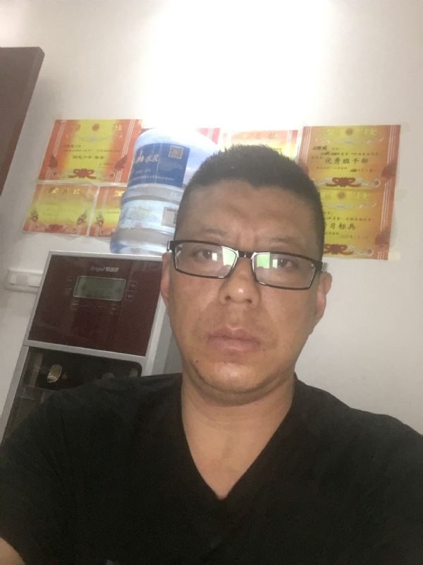 牵手的第一张照片--明溪相亲网