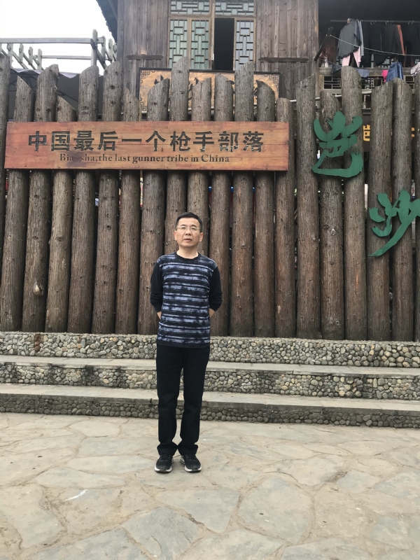 屯里的富豪的第一张照片--明溪相亲网