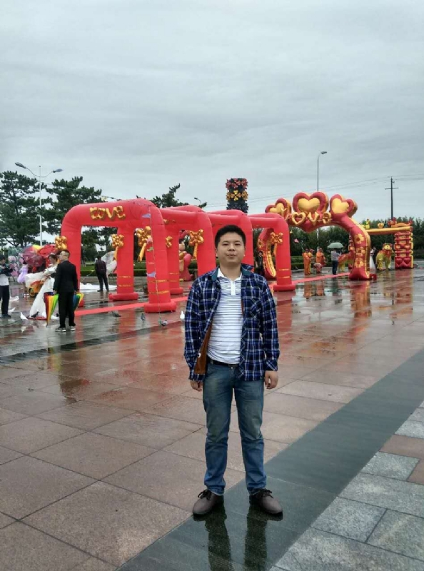 在奋斗的第三张照片--明溪相亲网