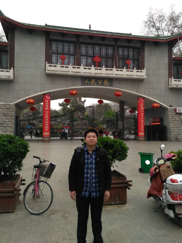 在奋斗的第四张照片--明溪相亲网