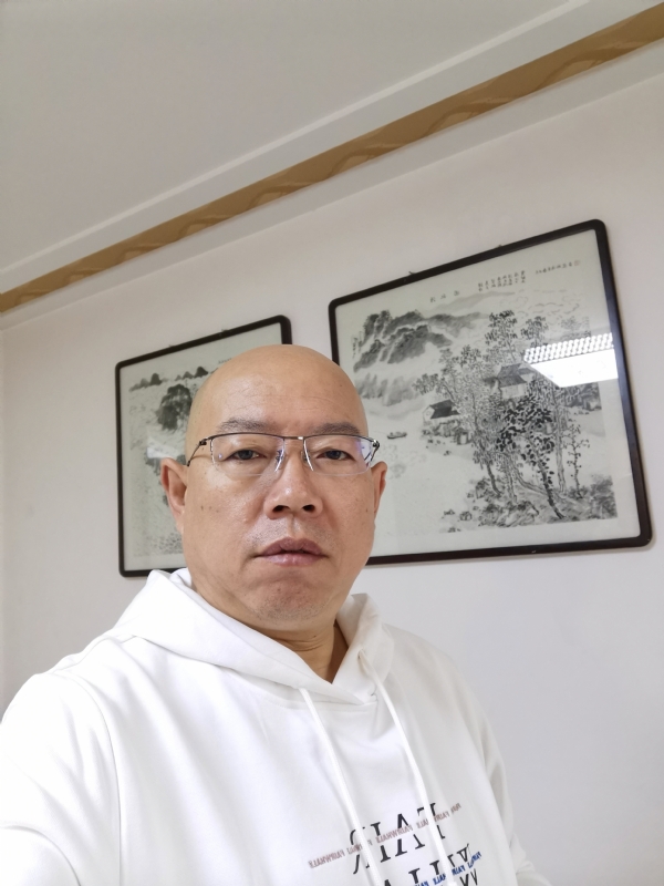 光头博士的第一张照片--明溪相亲网