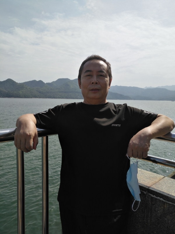 重振雄风的第四张照片--明溪相亲网