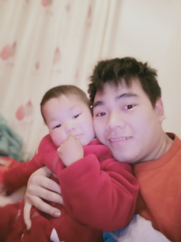 孤独一生的第一张照片--明溪相亲网