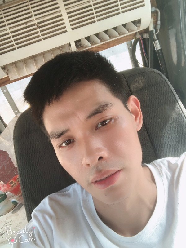 小董的第一张照片--明溪相亲网