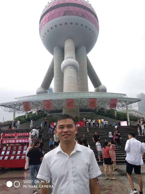 小猫吃老鼠的第一张照片--明溪相亲网
