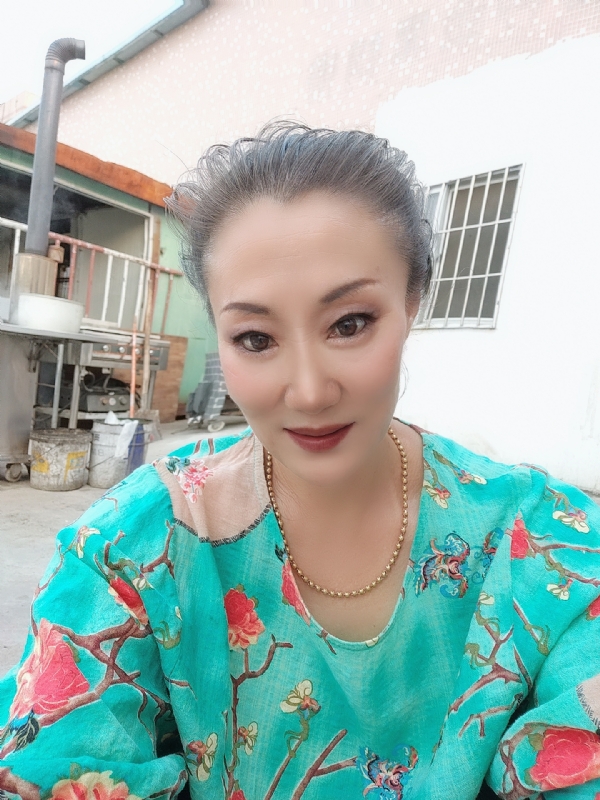燕子的第三张照片--明溪相亲网