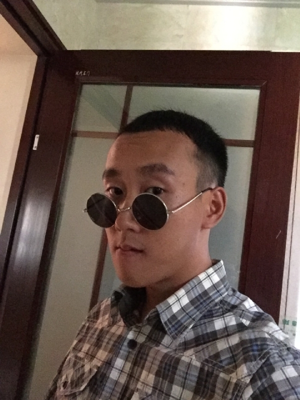 悲喜的第一张照片--明溪相亲网