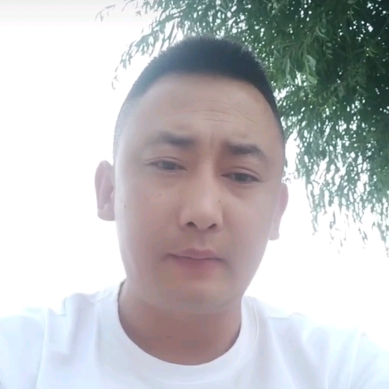 潇洒的第一张照片--明溪相亲网