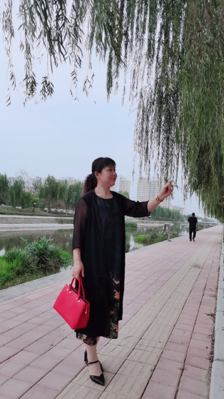 周本玲的第一张照片--明溪相亲网