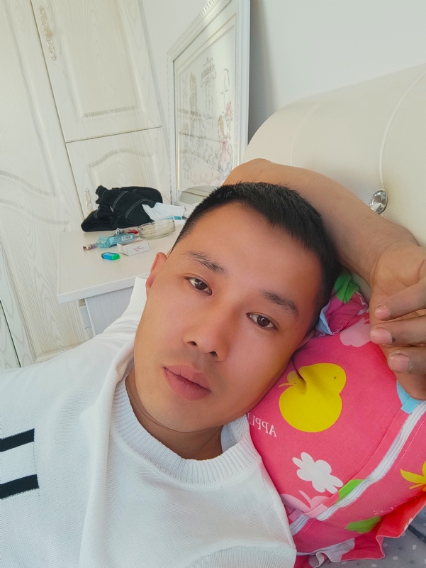 一个人的第一张照片--明溪相亲网