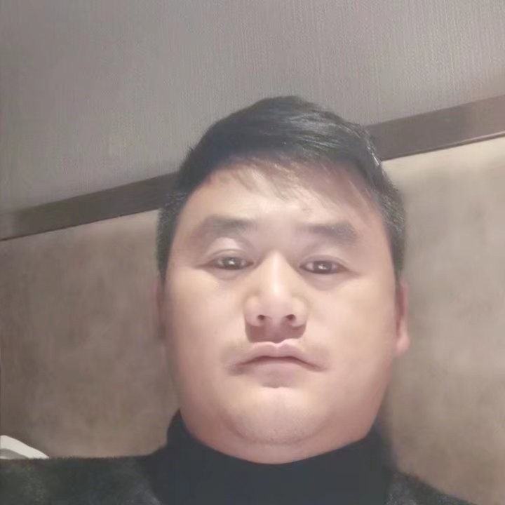 奔跑的第一张照片--明溪相亲网