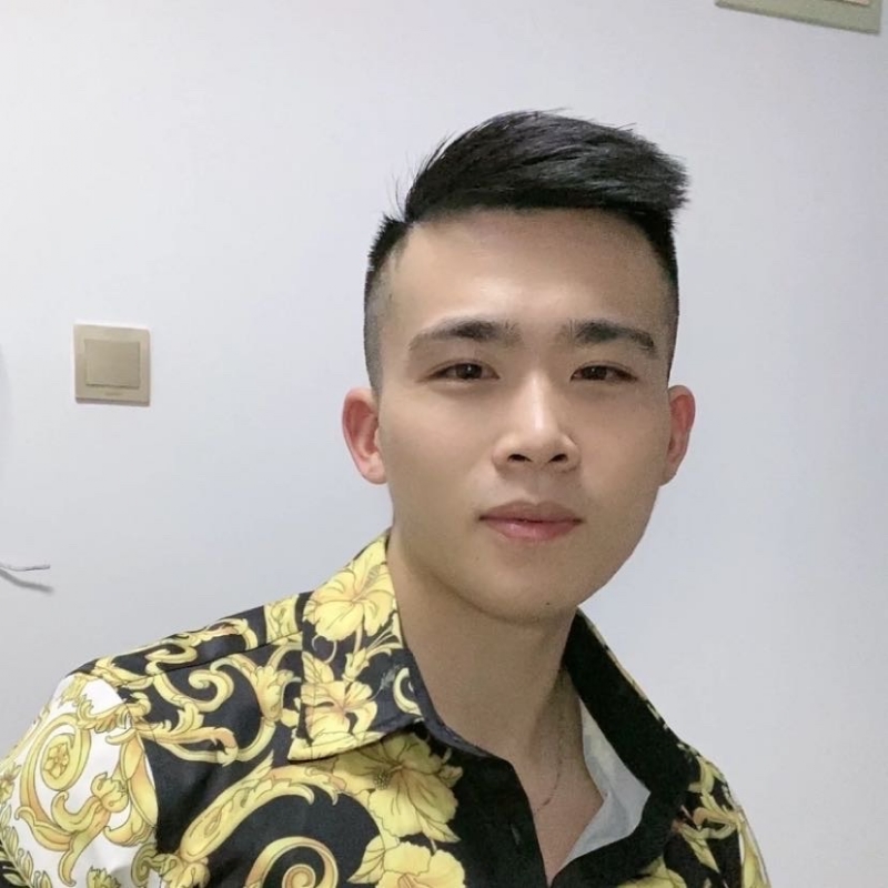 迷彩冲锋衣的第一张照片--明溪相亲网