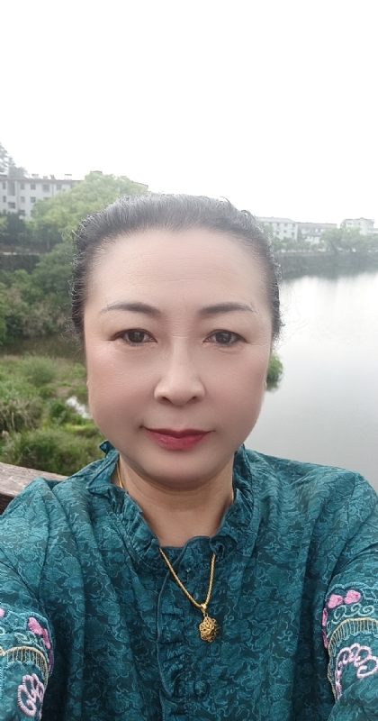 雨中情的第一张照片--明溪相亲网