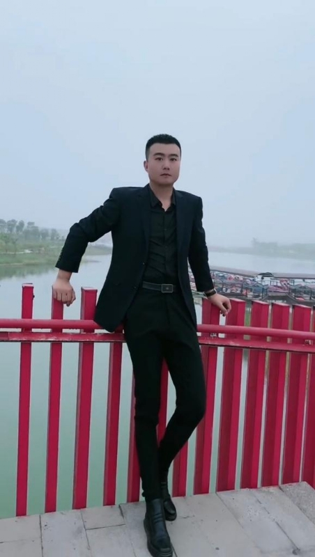 Albert的第一张照片--明溪相亲网