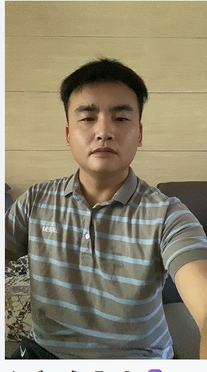 走在红毯那一天的第一张照片--明溪相亲网
