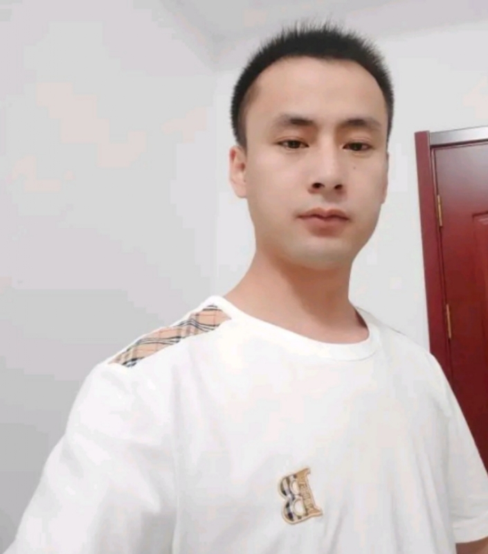 海阔天空的第一张照片--明溪相亲网