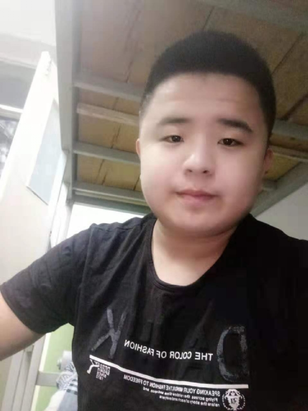 打小就爱淘气的第一张照片--明溪相亲网