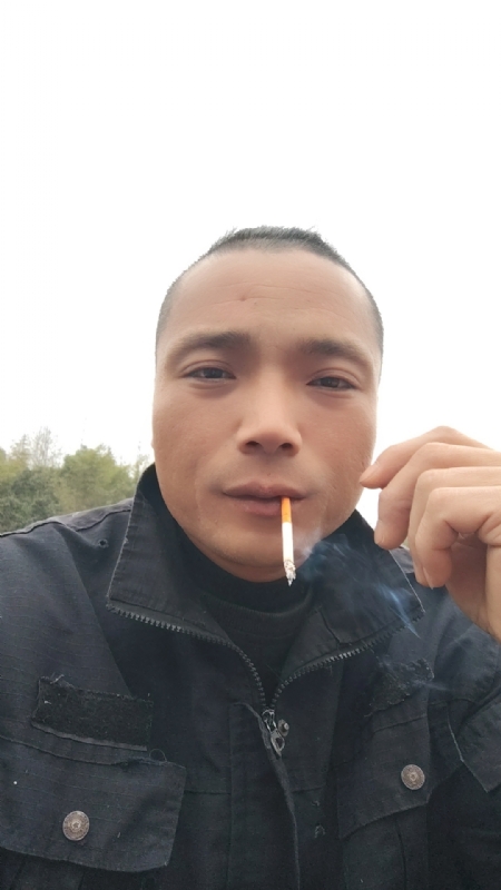 伯爵的第一张照片--明溪相亲网