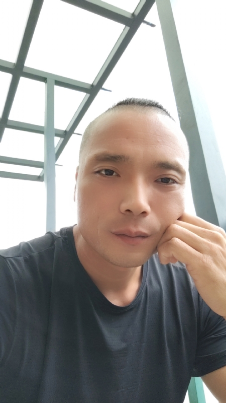 伯爵的第三张照片--明溪相亲网