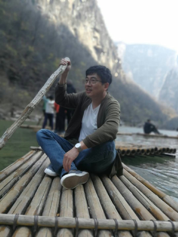 风被吹走了的第一张照片--明溪相亲网