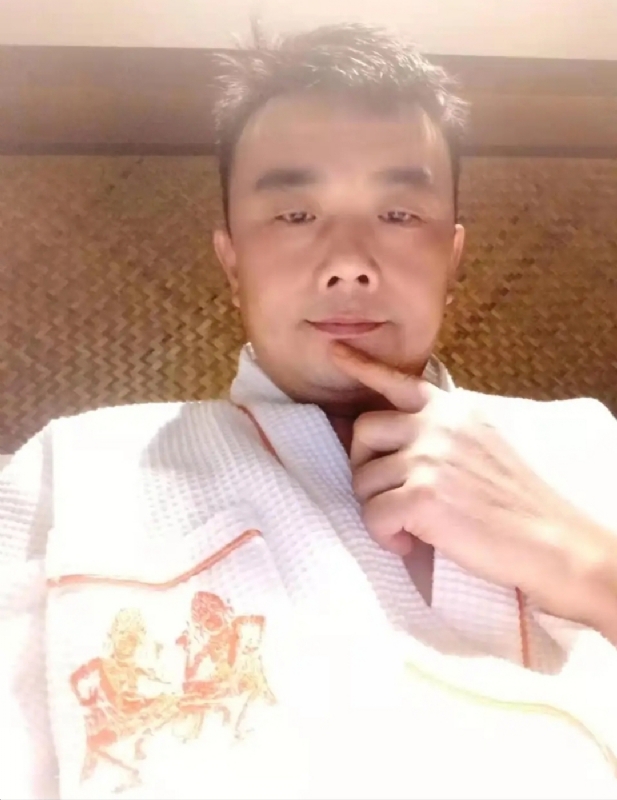 青锋的第一张照片--明溪相亲网