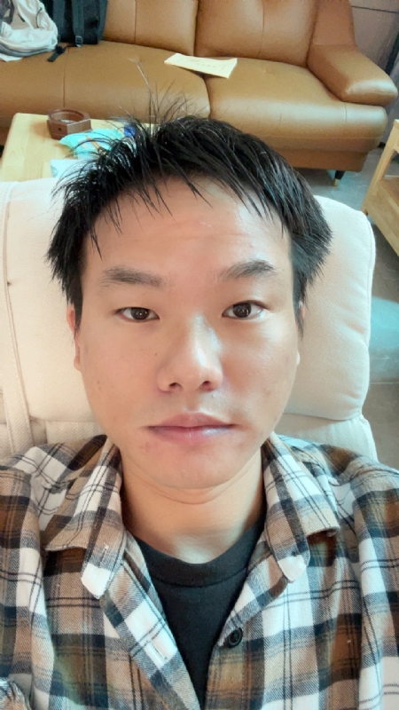 向日葵的第一张照片--明溪相亲网