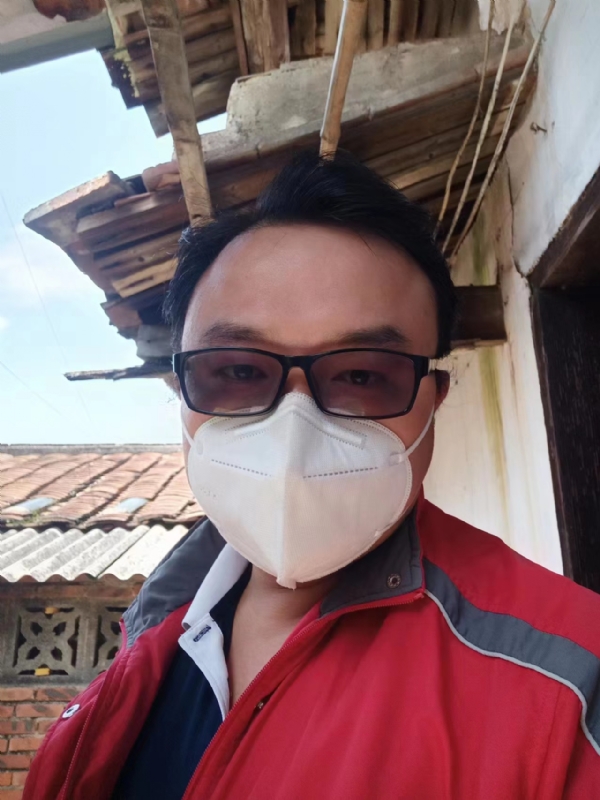 如影随形的第一张照片--明溪相亲网