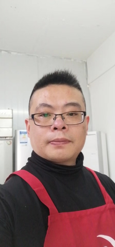 努力奋斗的第一张照片--明溪相亲网