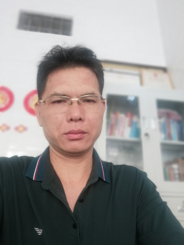 后视镜的第一张照片--明溪相亲网