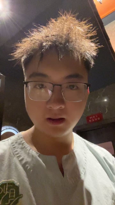 成熟稳重的男士的第一张照片--明溪相亲网