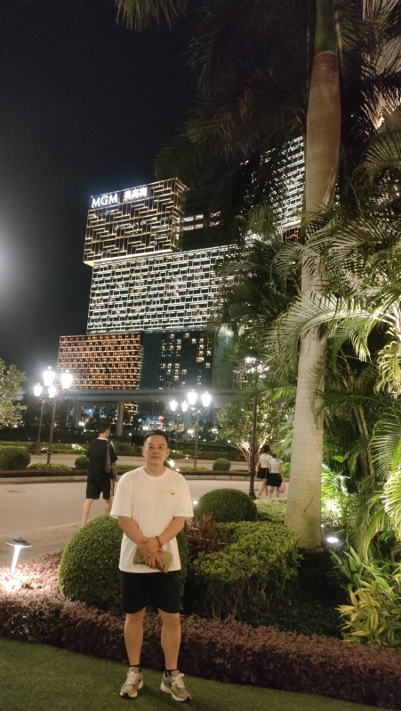 熟悉的身影的第一张照片--明溪相亲网