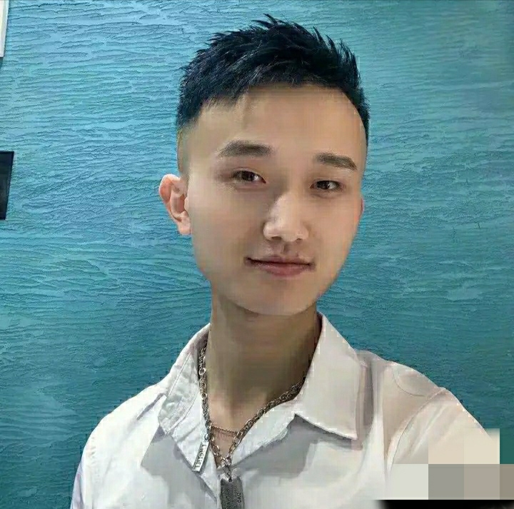 小哥哥的第一张照片--明溪相亲网