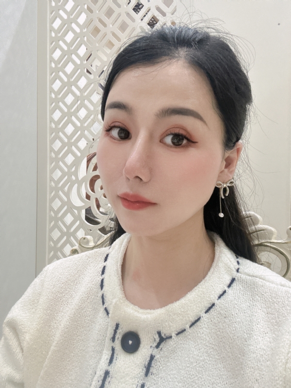 金莉的第一张照片--明溪相亲网