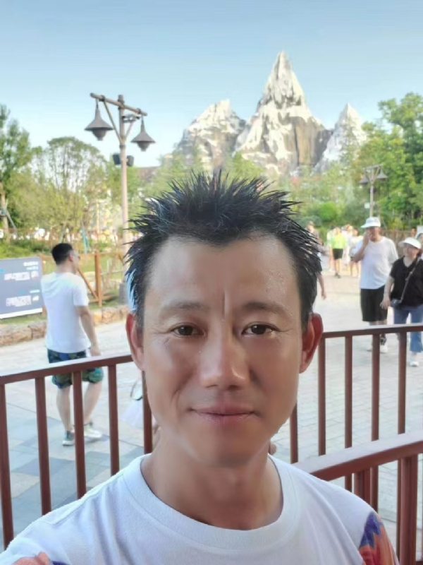 艾氏涂料博的第一张照片--明溪相亲网